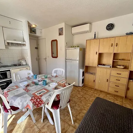 Apartment T2 Climatise A Cavalaire, Parking Prive, Proche Centre Et Plages, Balcon Au Calme - Fr-1-226b-110 Cavalaire-sur-Mer